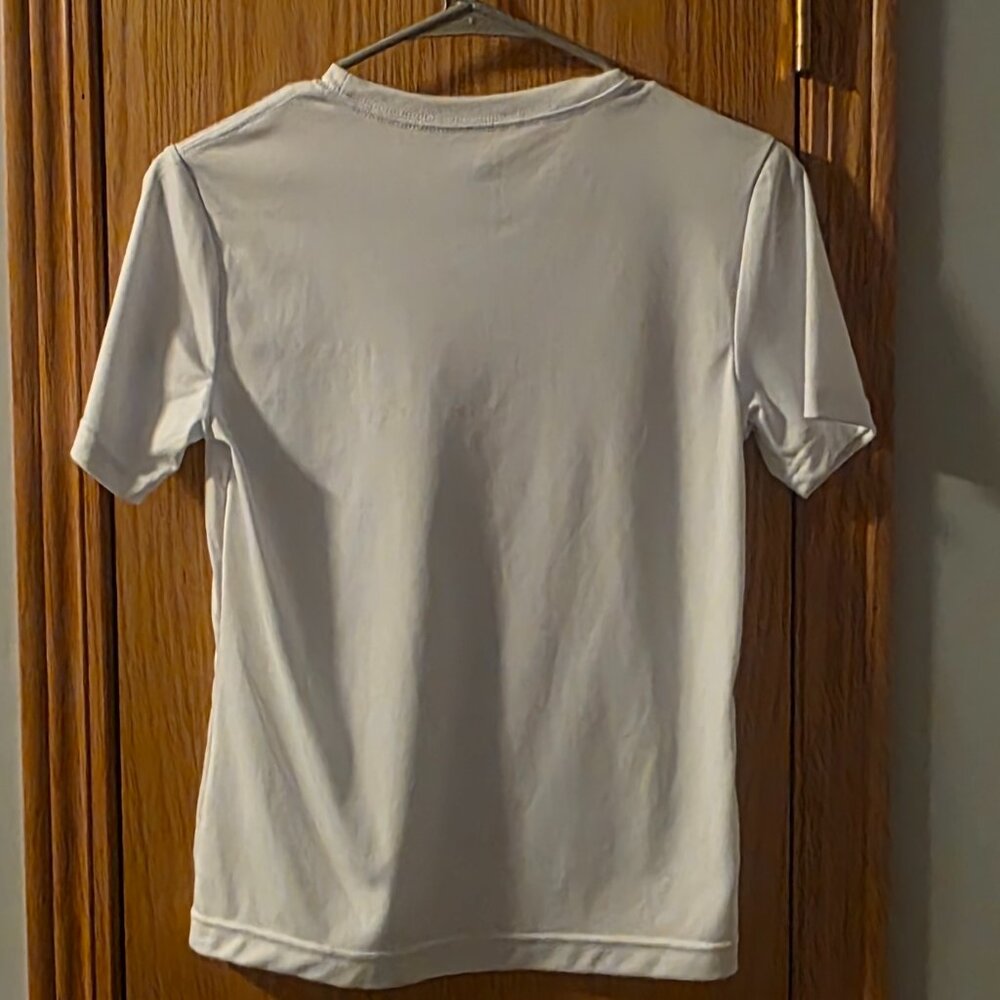 Nike Boys’ Short Sleeve – Size M (10/12) - Picture 2 of 3